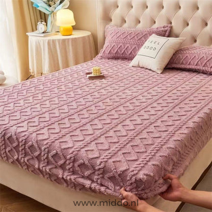 Fleece Sheet Set with Free Pillow Covers - Soft and Comfortable