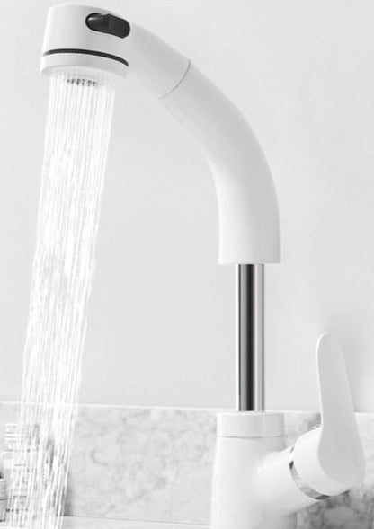 Adjustable Bathroom Faucet with Pull-Out Spray – Elegant Design