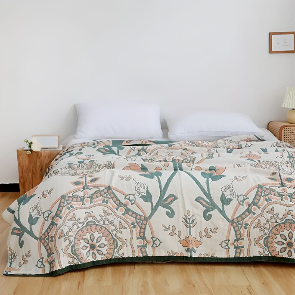 Cozy Cotton Blanket with Charming Floral Design