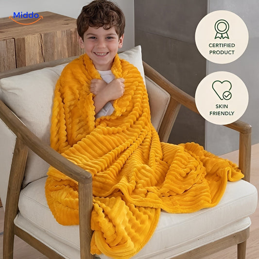 Cozy Fleece Blanket | Elegant Cover for Year-Round Comfort