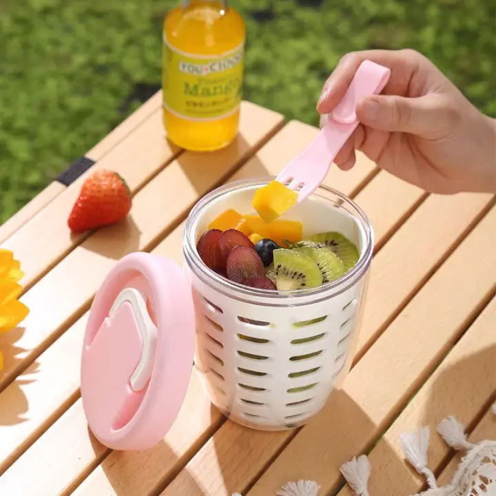On-the-Go Freshness with Elegant Snack Storage Solution
