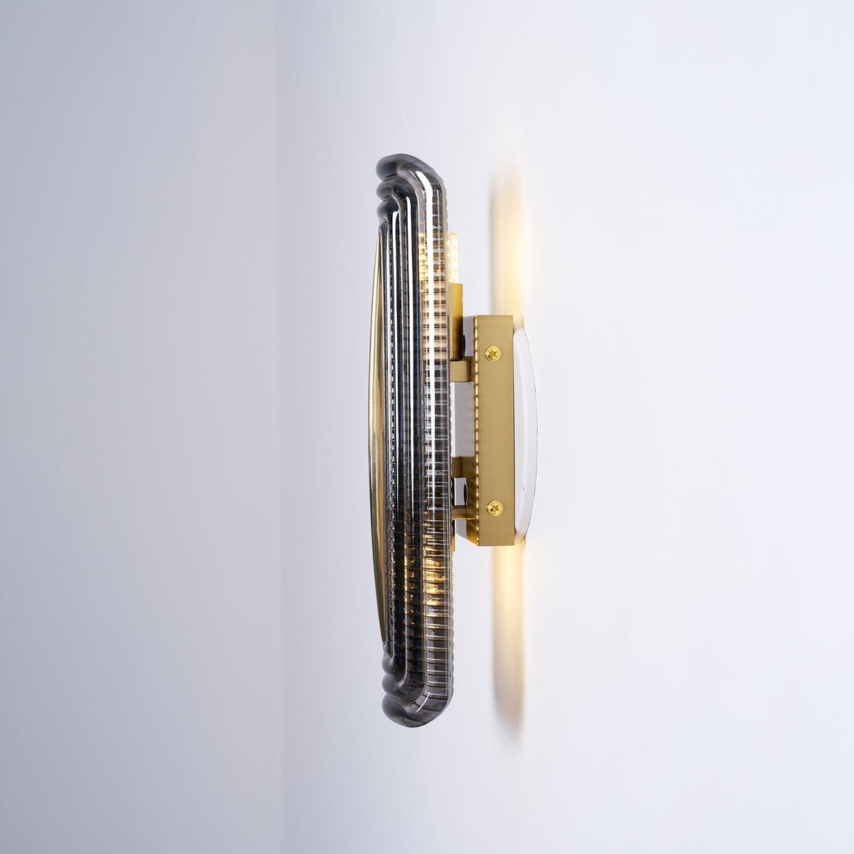 Stylish Geometric Wall Lamps for Contemporary Spaces