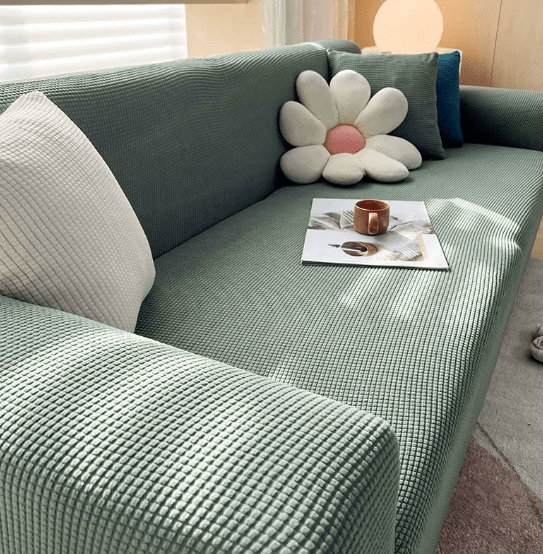 Lightweight and Non-Slip Sofa Cover