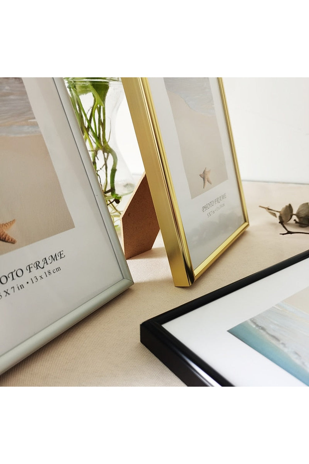 Photo Frame in Aluminum Material