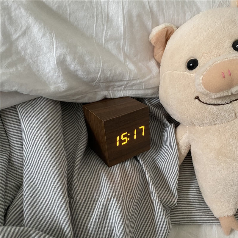 Alarm Clock with Digital Display for Desk