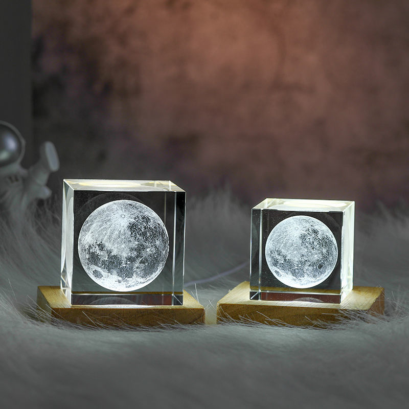 Moon Nightlight in 3D Crystal Cube Design