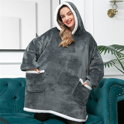 Soft Fleece and Wool Hooded Blanket for Home Comfort and Warmth