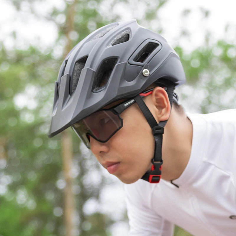 Photochromic Lens Cycling Eyewear