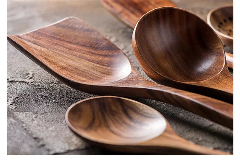 Elegant 7-Piece Kitchen Set in Teak Wood