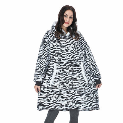 Soft Fleece and Wool Hooded Blanket for Home Comfort and Warmth