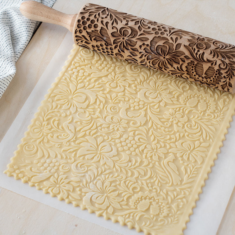 Wooden Rolling Pin with Christmas Design | Handmade Beechwood