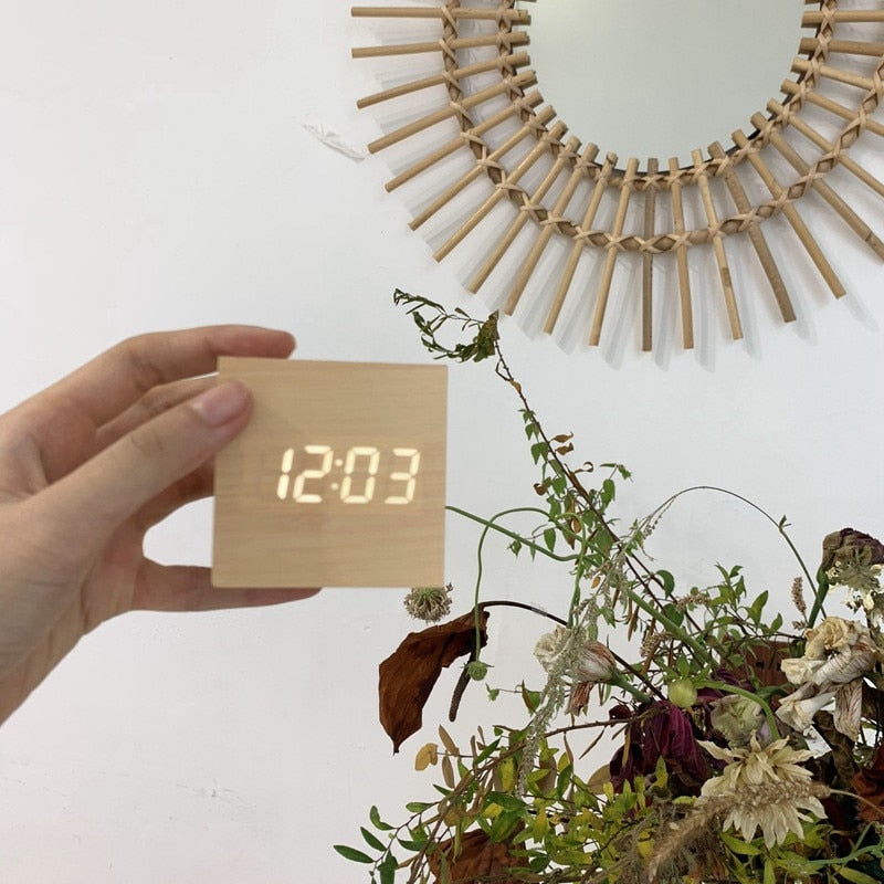 Alarm Clock with Digital Display for Desk