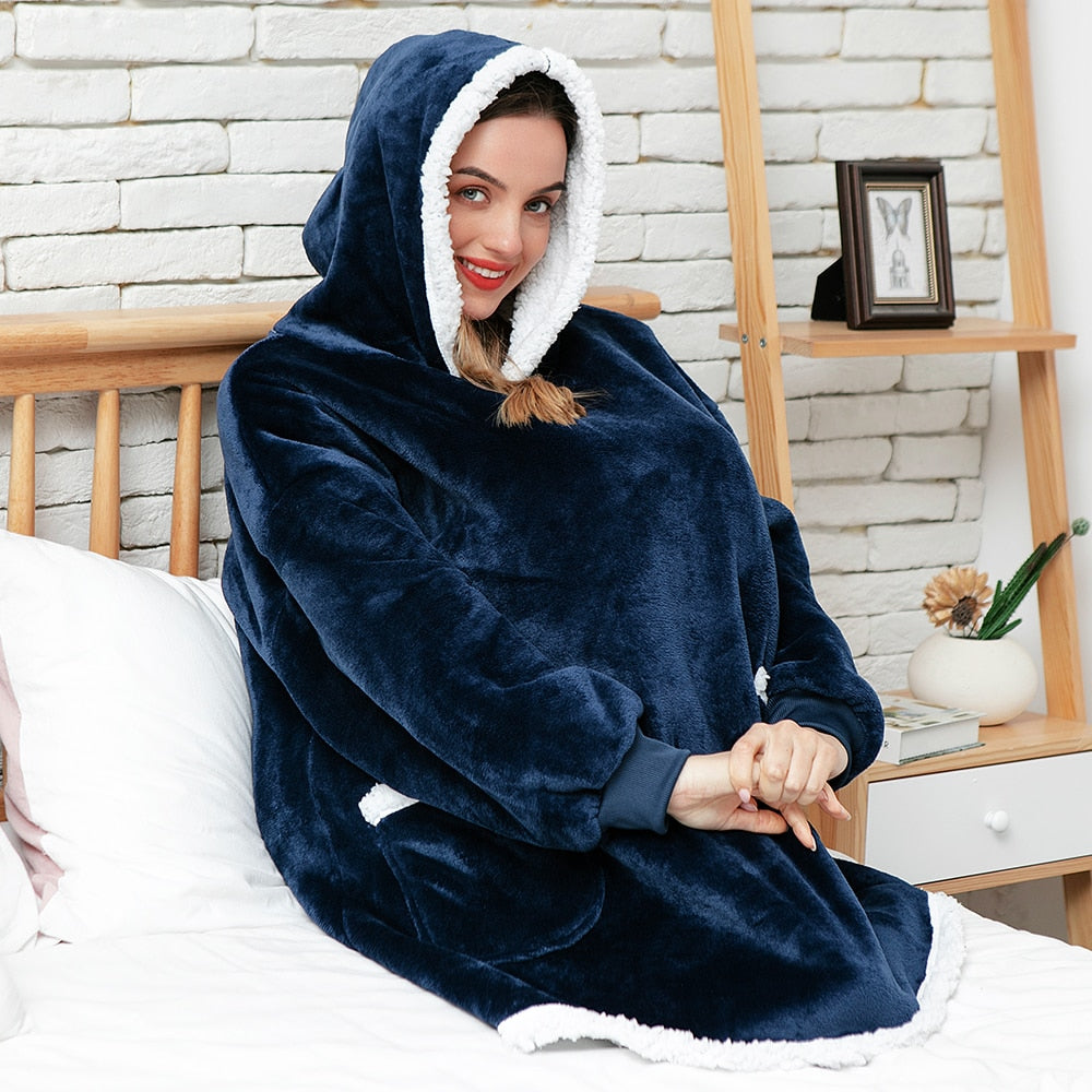 Soft Fleece and Wool Hooded Blanket for Home Comfort and Warmth