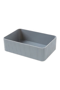 Gray L