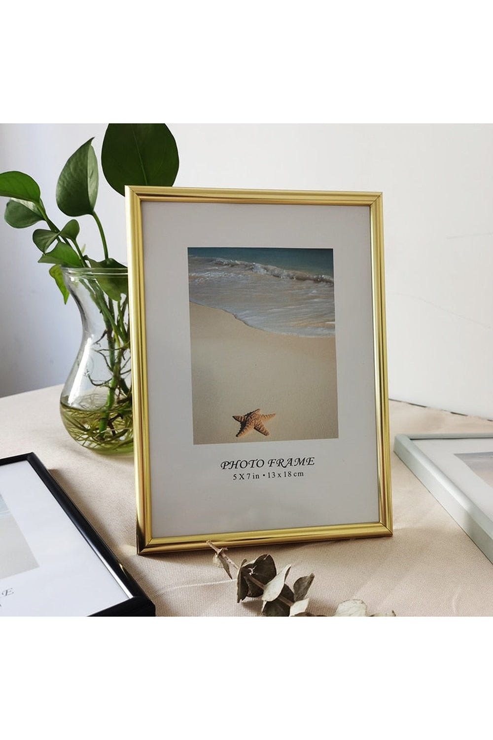 Photo Frame in Aluminum Material