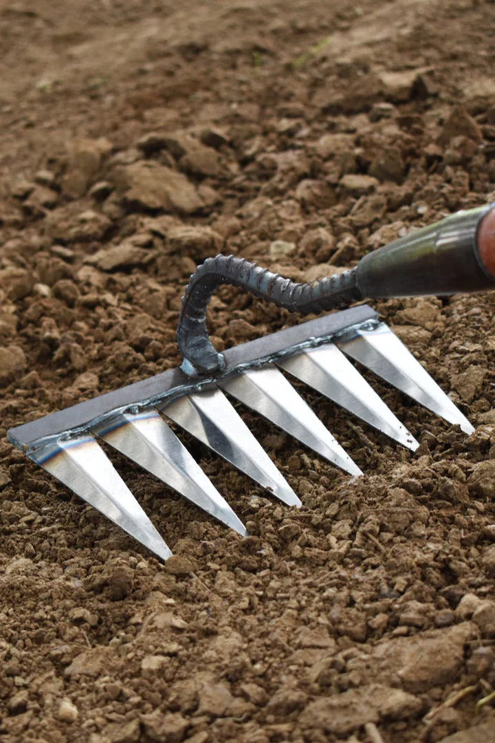 Heavy-Duty Iron Weeder Tool for Garden Maintenance