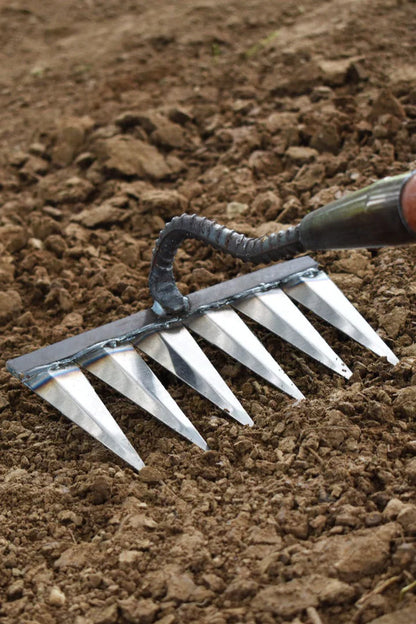 Heavy-Duty Iron Weeder Tool for Garden Maintenance
