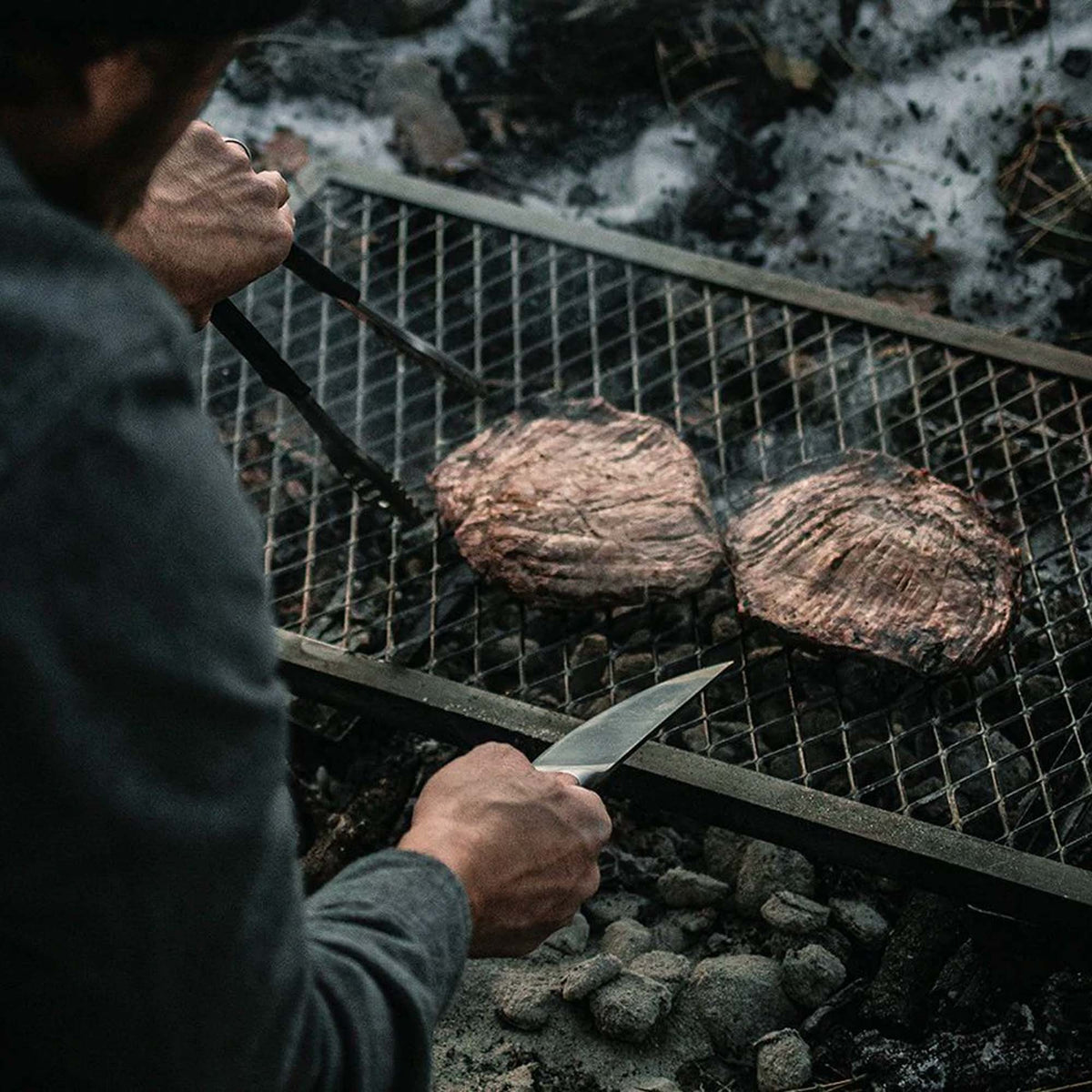 Sturdy Portable Grill Rack - Versatile Cooking Solution