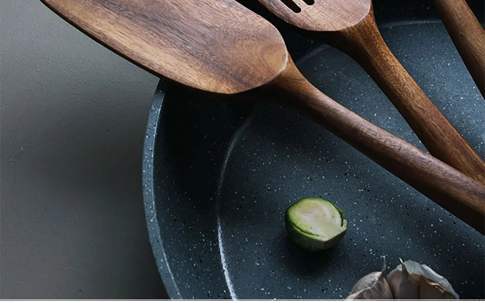 Elegant 7-Piece Kitchen Set in Teak Wood