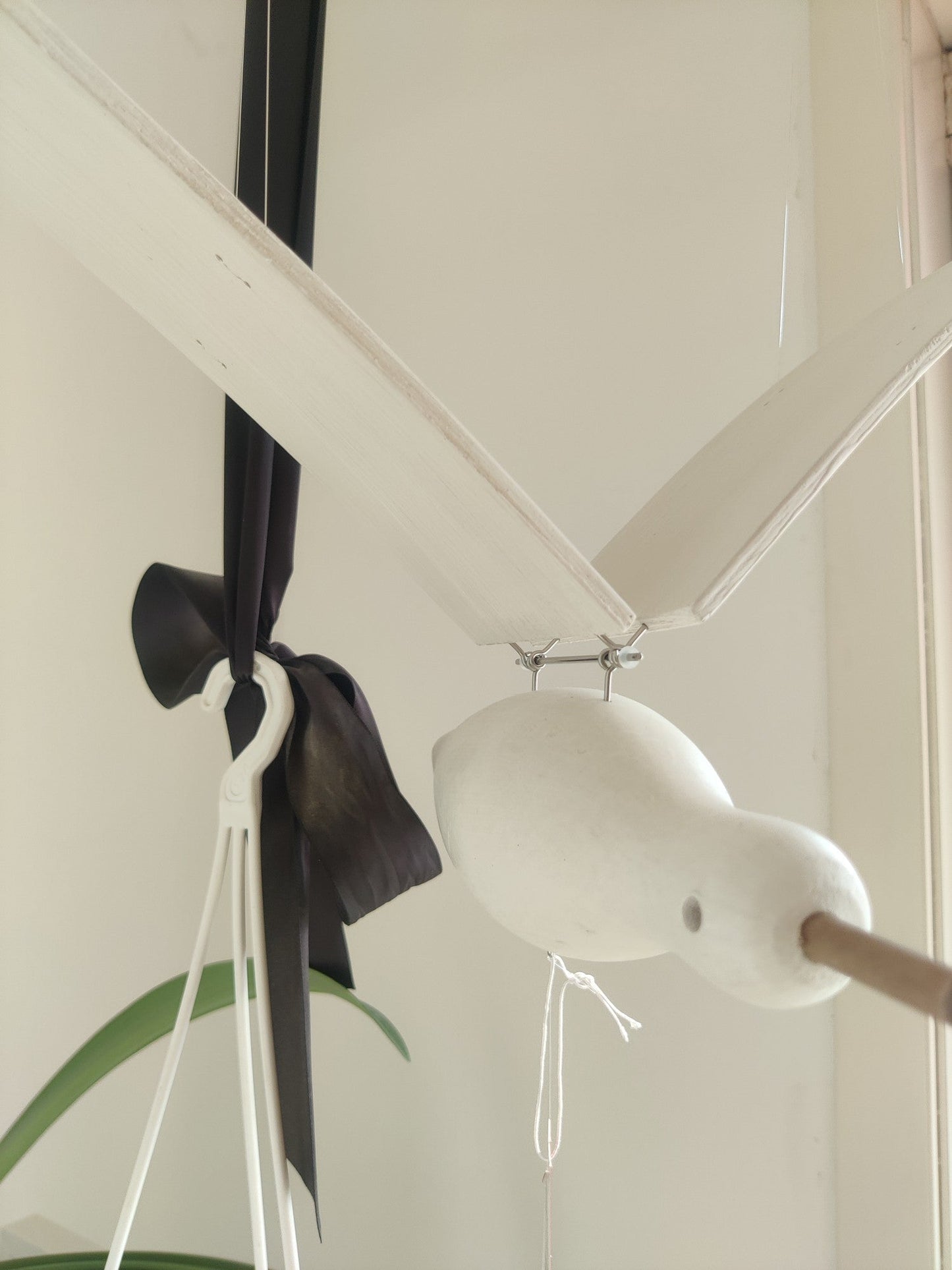 Wooden Seagull Decoration - Coastal Drift Style