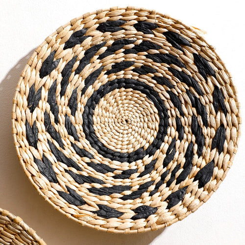 Handcrafted Seagrass Wall Art – Nature's Touch for Your Home