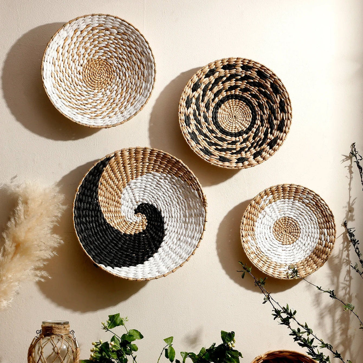 Handcrafted Seagrass Wall Art – Nature's Touch for Your Home