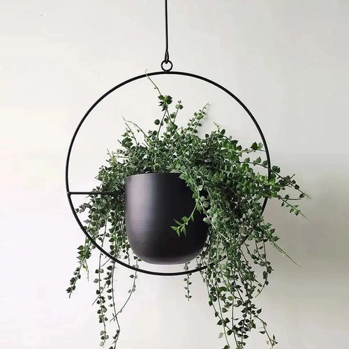 Stylish Hanging Metal Planter with Chain in Two Shapes