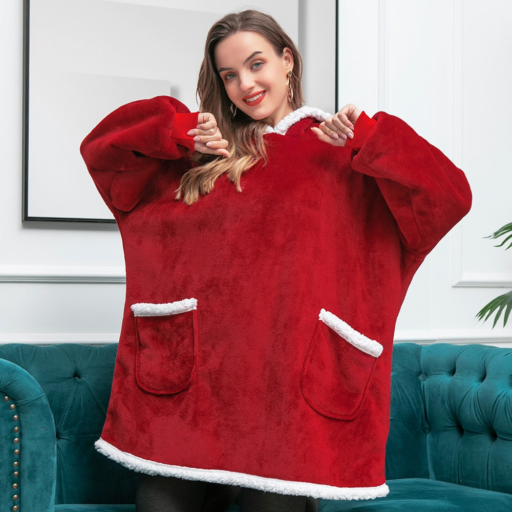 Soft Fleece and Wool Hooded Blanket for Home Comfort and Warmth