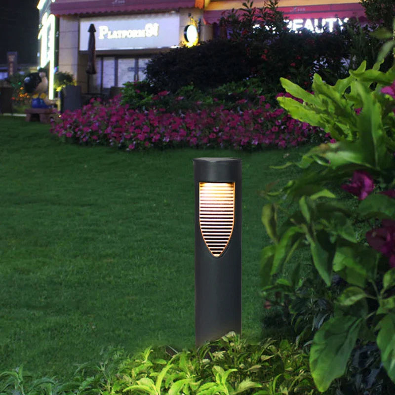Modern Solar Garden Light – LED Outdoor Illumination for Patio & Yard