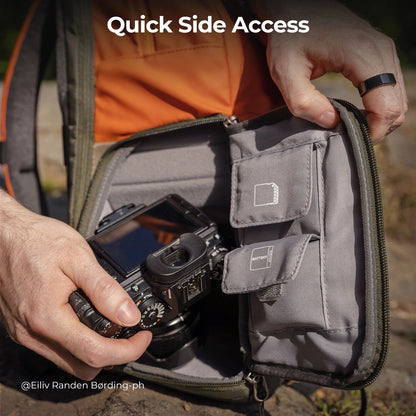 Outdoor Photography Backpack with Rain Cover for Travel
