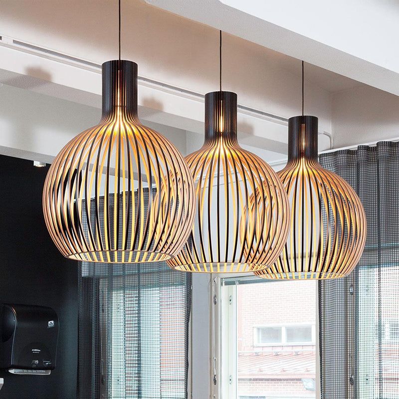 Ceiling Light with Wood Finish – Geometric Pendant Design