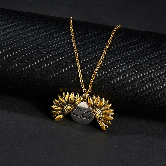Everlasting Love Pendant | A Heartfelt Connection!