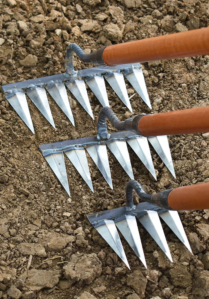Heavy-Duty Iron Weeder Tool for Garden Maintenance