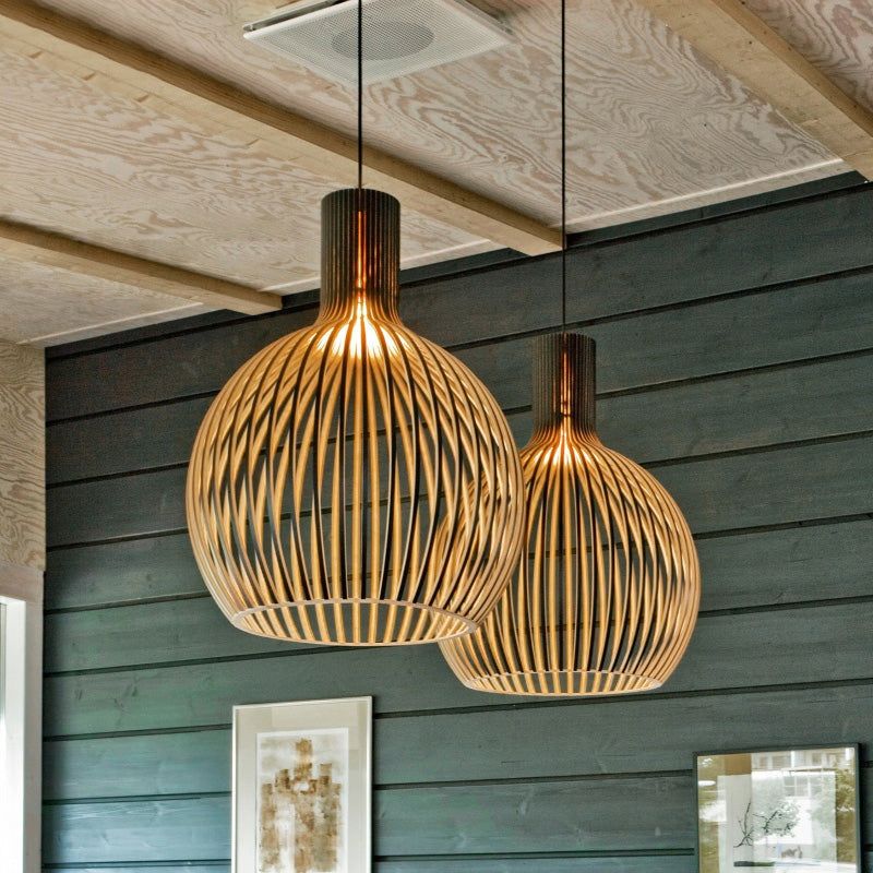 Ceiling Light with Wood Finish – Geometric Pendant Design