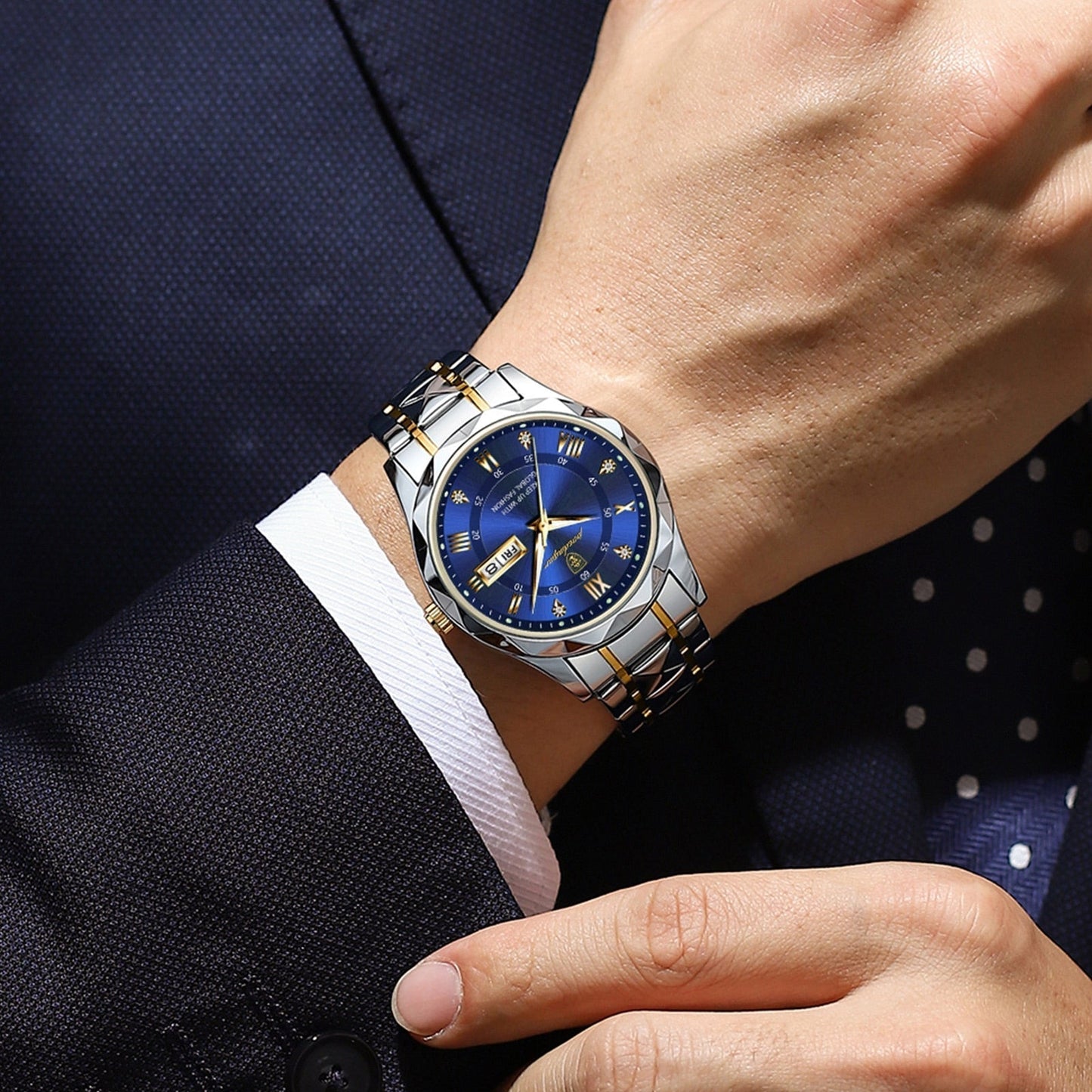 Stylish Stainless Steel Quartz Watch with Luminous Hands