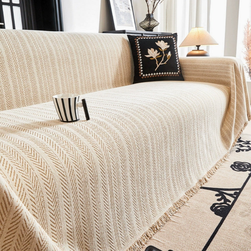 Non-Slip Couch Cover – Durable and Easy to Clean Protector