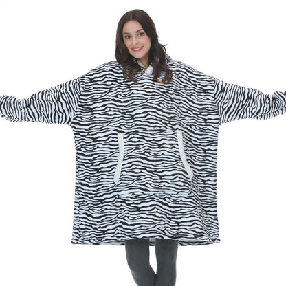 Soft Fleece and Wool Hooded Blanket for Home Comfort and Warmth