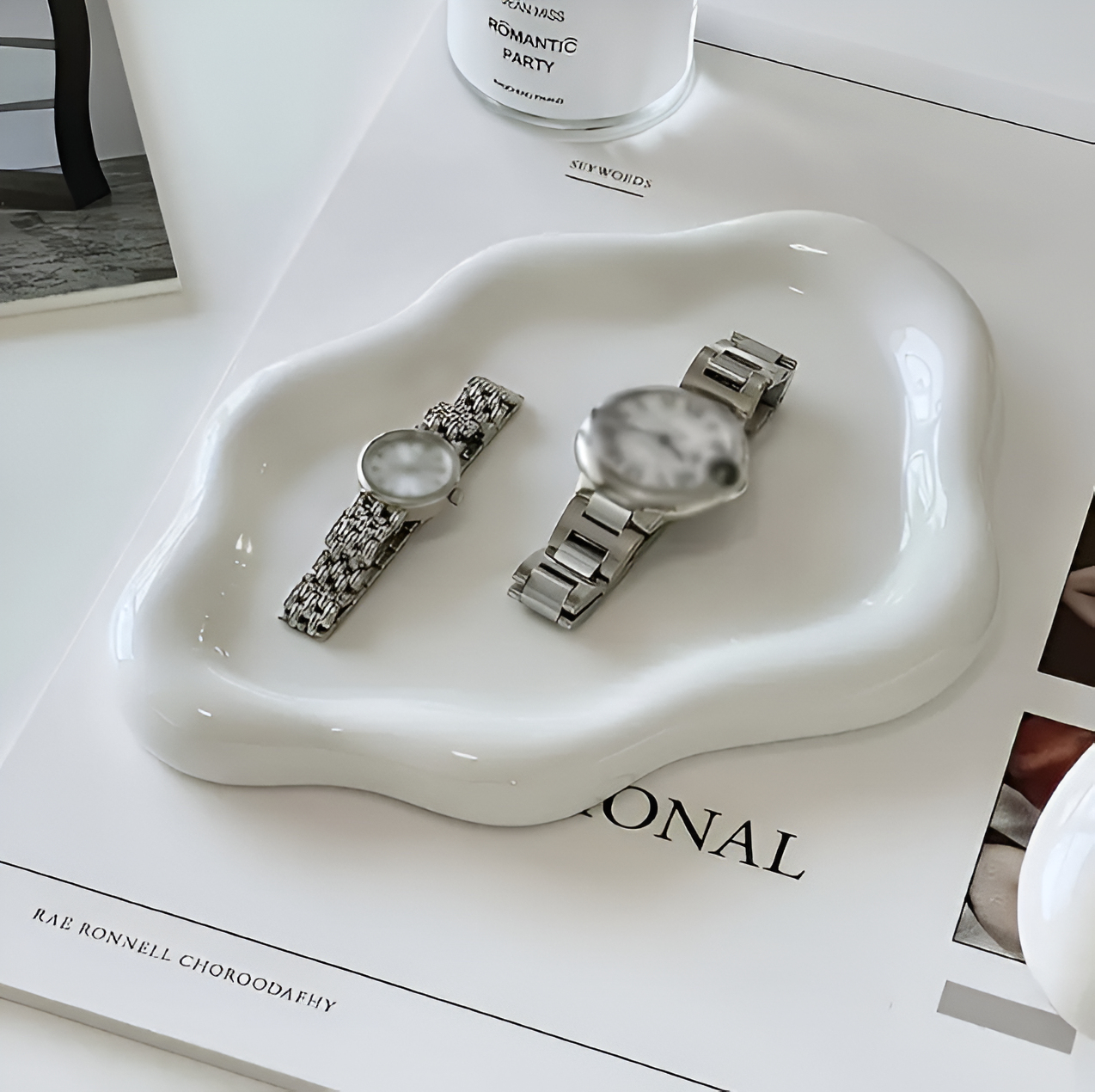White Ceramic Jewelry Dish – Sophisticated Design