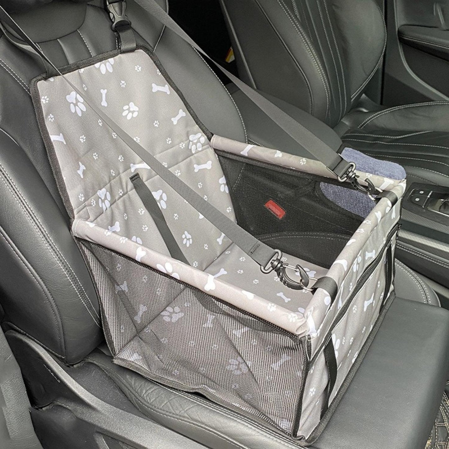 Elevated Dog Car Seat with Waterproof Design – Non-Slip and Secure