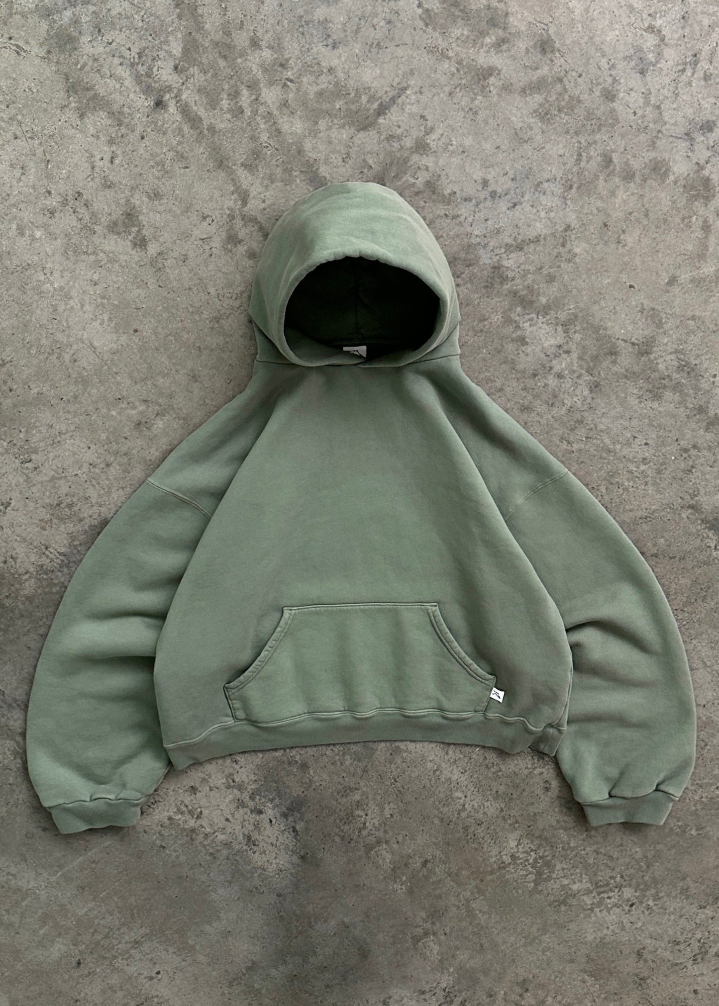 Warm and Breathable Winter Hoodie - Comfortable Premium Design