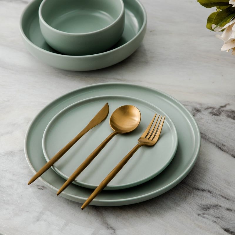 Elegant Simplicity Stainless Steel Cutlery Set
