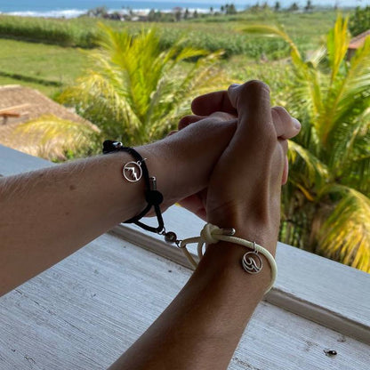 Magnetic Bracelet for Couples - Amore Design