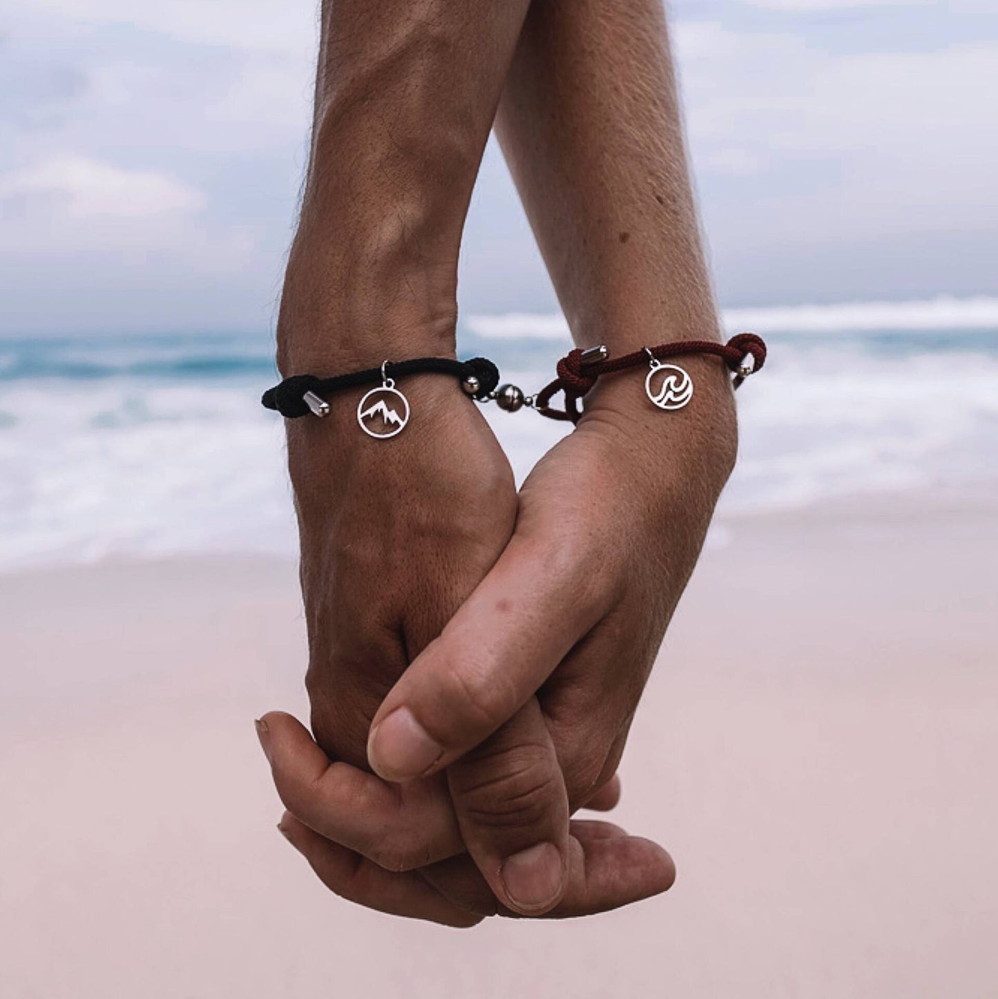 Magnetic Bracelet for Couples - Amore Design