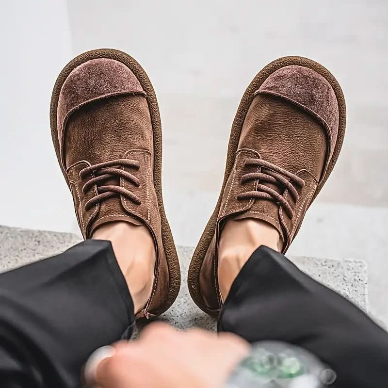 Classic Men's Footwear with Sophisticated Style