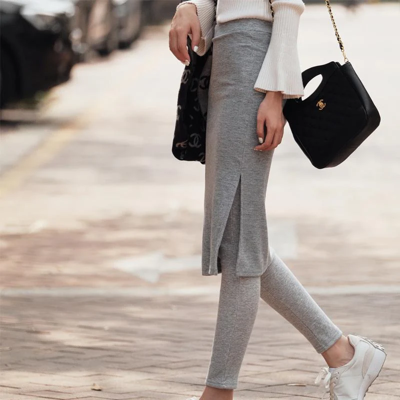 Chic Thermal Leggings with Attached Skirt