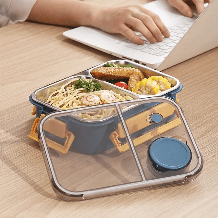 Travel and Work Lunch Container with Portable Heating Function