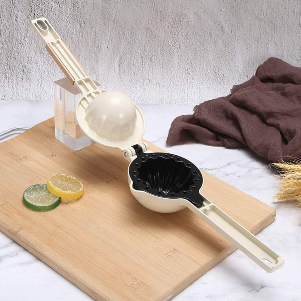 Premium Stainless Steel Citrus Juicer with Ergonomic Grip