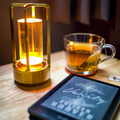 Rechargeable LED Table Lamp with Touch Control in Vintage Design