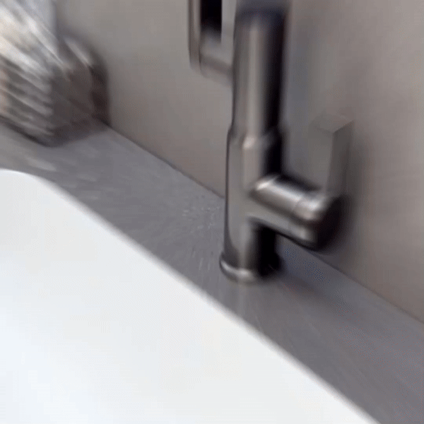 Versatile Kitchen Faucet with Temperature Indicator and Adjustable Height