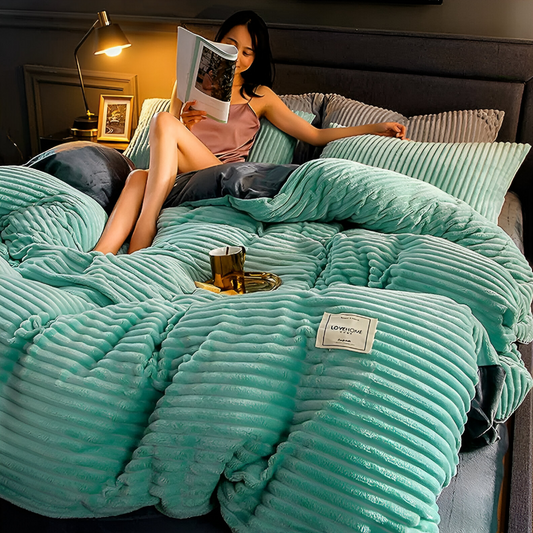 Cozy Flannel Bedding Set in WinterWonder Design